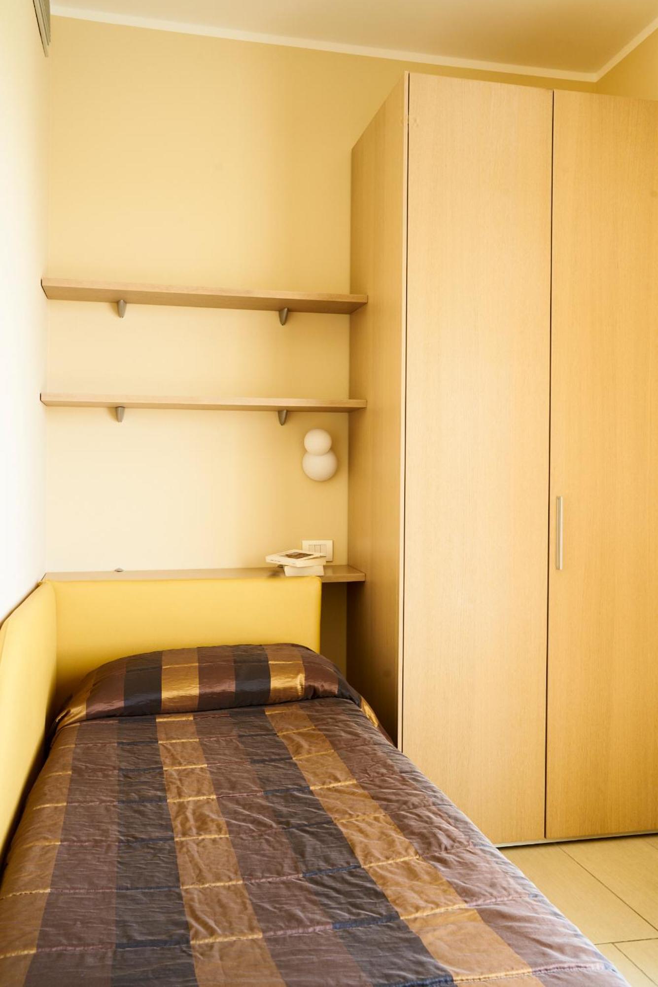 Aparthotel La Pineta Lido di Jesolo Ngoại thất bức ảnh