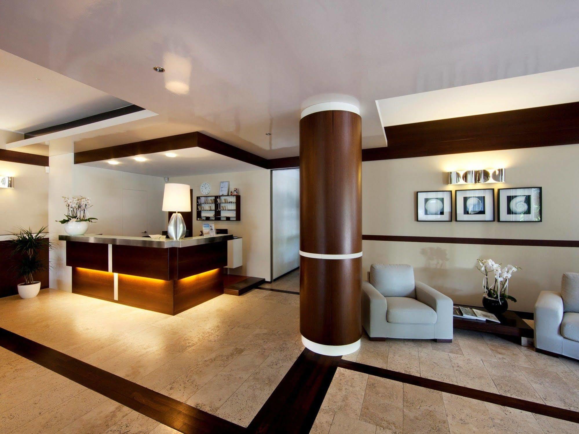 Aparthotel La Pineta Lido di Jesolo Ngoại thất bức ảnh